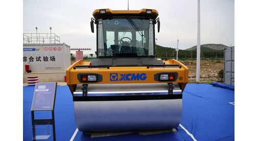 Дорожный каток XCMG XD143 2 Дорожный каток XCMG XD143